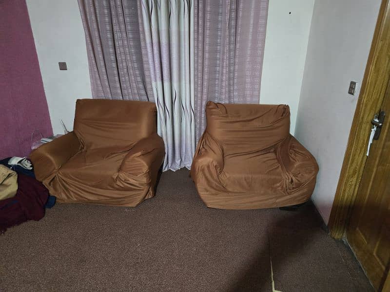 sofa set five seater new condition 0