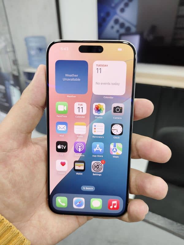 I Phone 15 Pro Max NON PTA 256GB 1