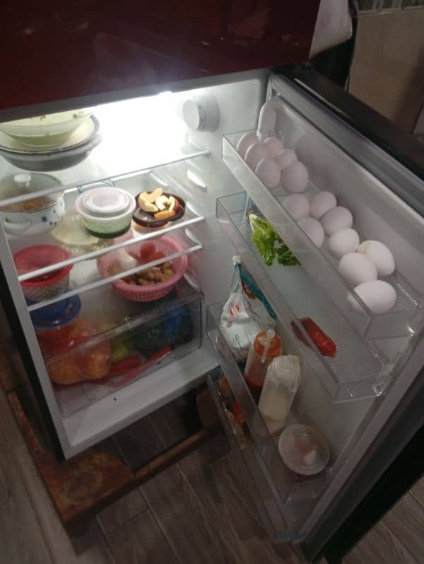 Dawlence fridge just box opened 3
