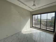 Brand New Beautiful 10 marla Upper Portion 3 Bed For Rent Punjab Small Industries ( without gas )