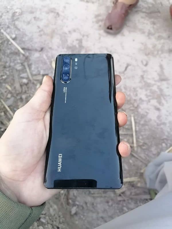 huawei p30 Pro 8gb ram 128gn 3