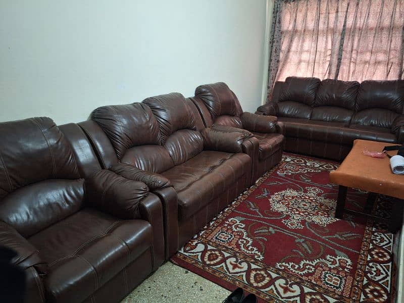 7 seater sofa set available for sale. 0