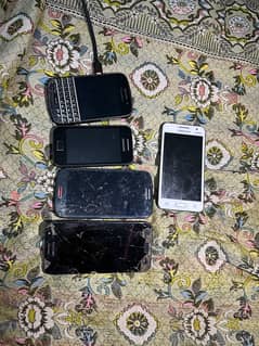 4 Samsung phone