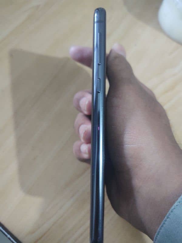 Samsung Galaxy S10e Condition 10 by 10 non pta 4