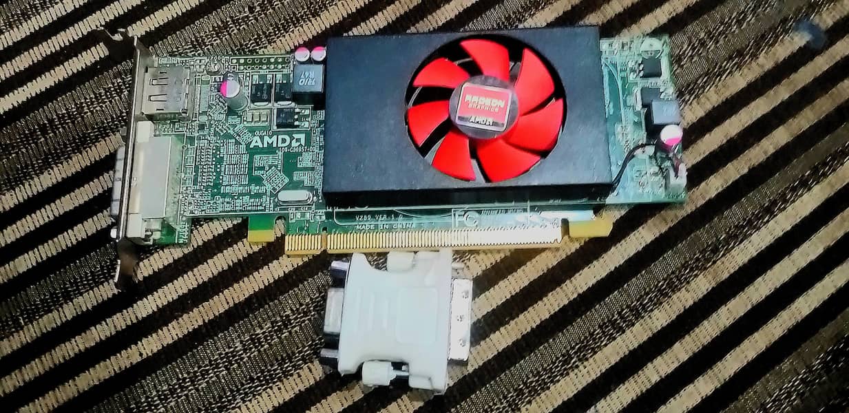 Radeon AMD 8490 0