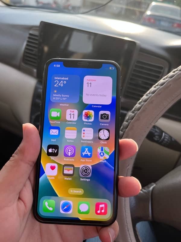 Iphone x 64 gb pta approved 3