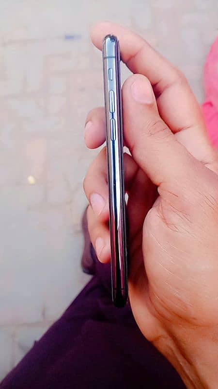 i phone x /64gb non PTA 5