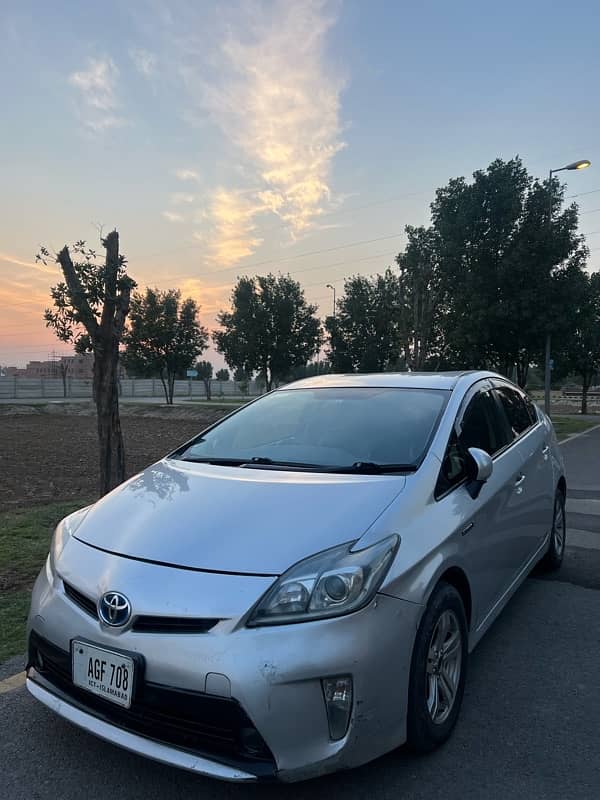 Toyota Prius 2016 13