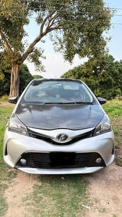 Toyota Vitz 2015