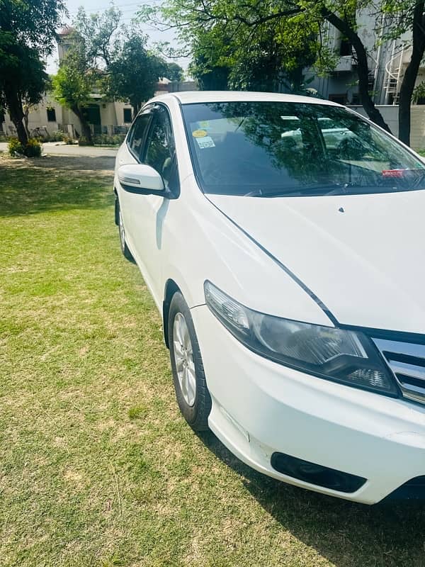 Honda City Aspire 2015 3