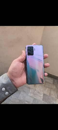 OPPO f19 pro 8+4/128 gb