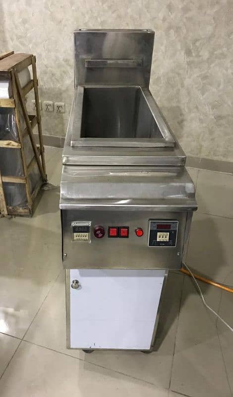 24L commercial fryer kitchen cafe cousin equipmen pizza oven conveyor 12