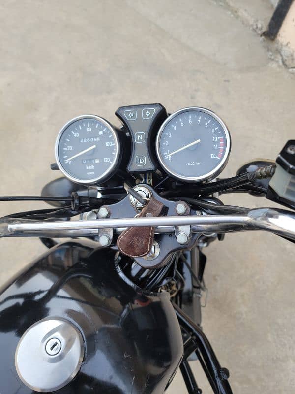 Suzuki GS150 for sale 0