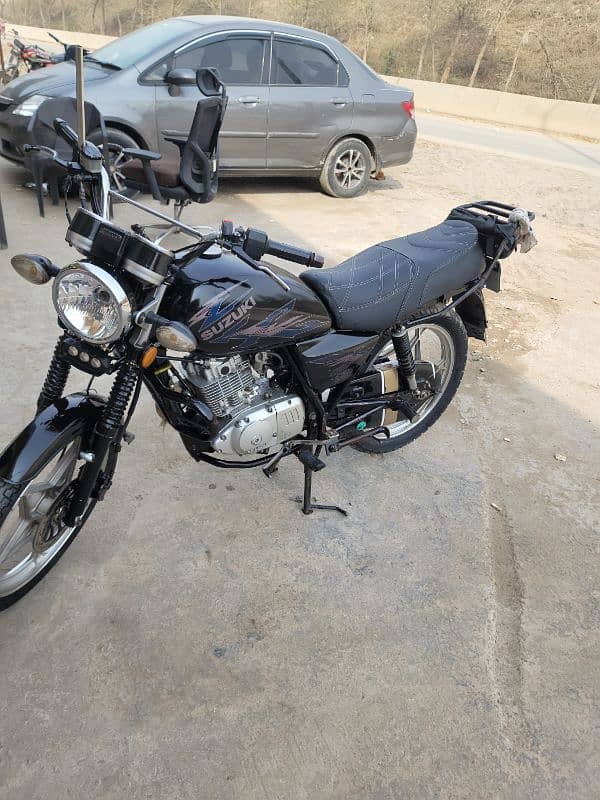 Suzuki GS150 for sale 4