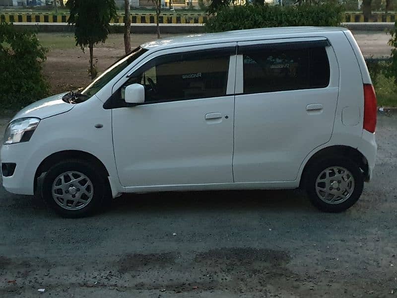 Suzuki Wagon R 2019 totally genuine 75k genuine milage 2