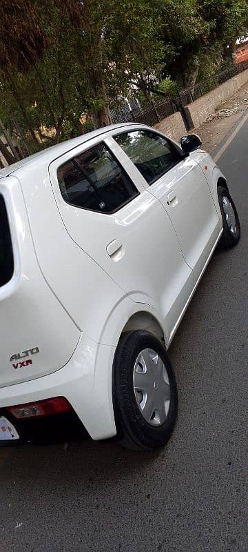 Suzuki Alto 2022 11