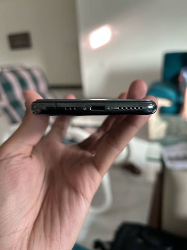 Iphone Xs 64 GB Black 9/10 4