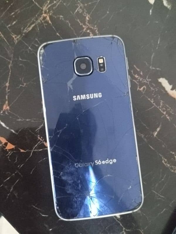 Samsung S6  edge 1