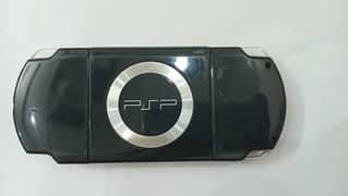 PSP in excellent condition, includes a protective case and charger