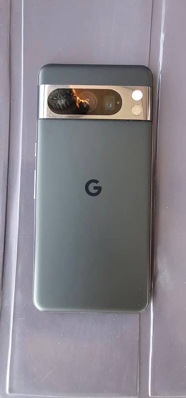 Google pixel 8 pro 1