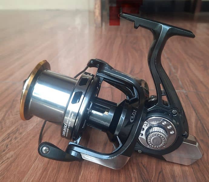 Fishing Reel with Metal spool and handle 0