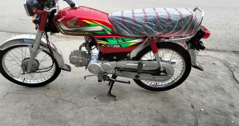 honda CD 70cc for sale urgently complete files dcomints model 2022 1