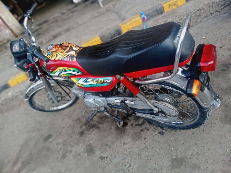 Honda CD 70 4