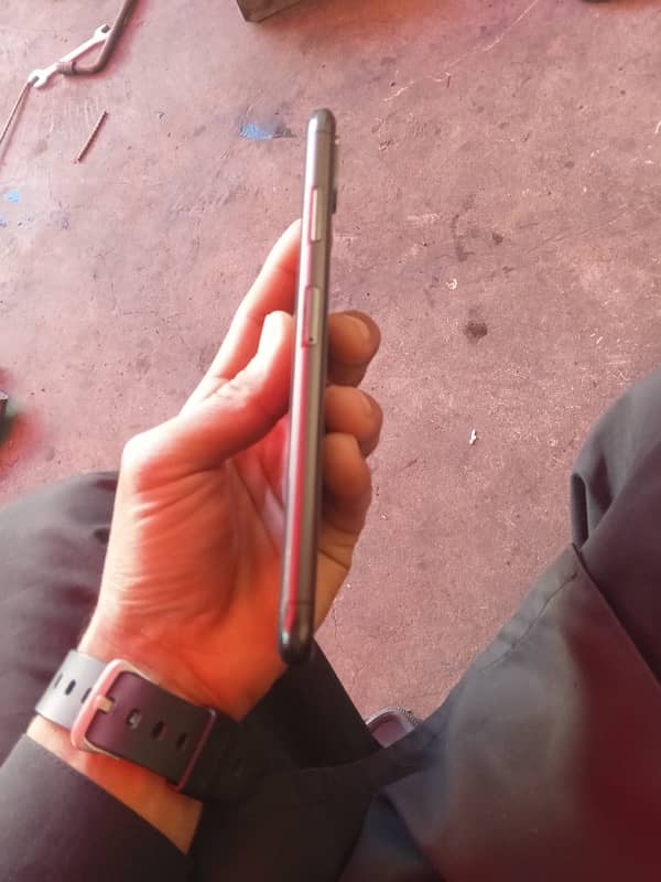 iphone xs max only face issue baqi full genuine urgent sale 1