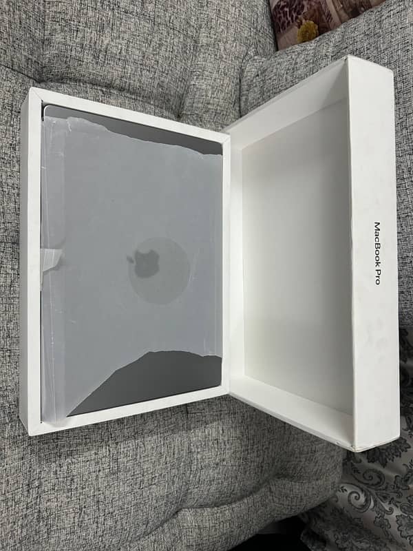 Macbook m1 2021 16 inch 2