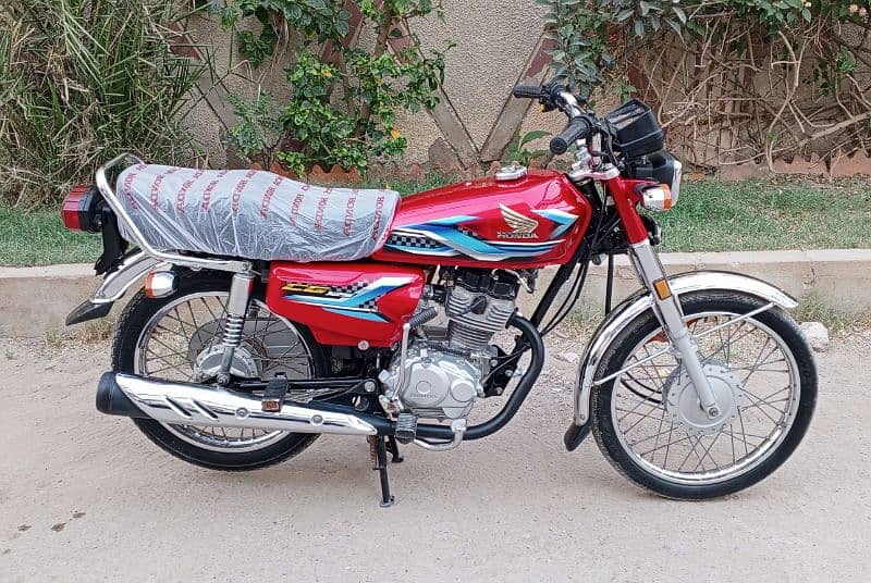 Honda CG 125 2024 first owner khi num 03278228900 0