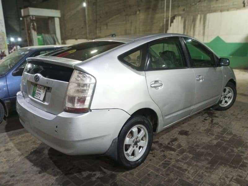 Toyota Prius 2011 Urgent Sale 3