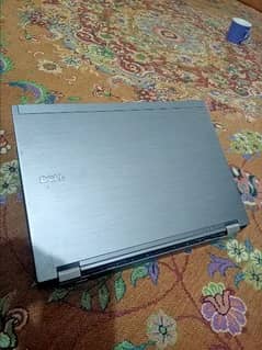 Dell latitude e6410 core I7