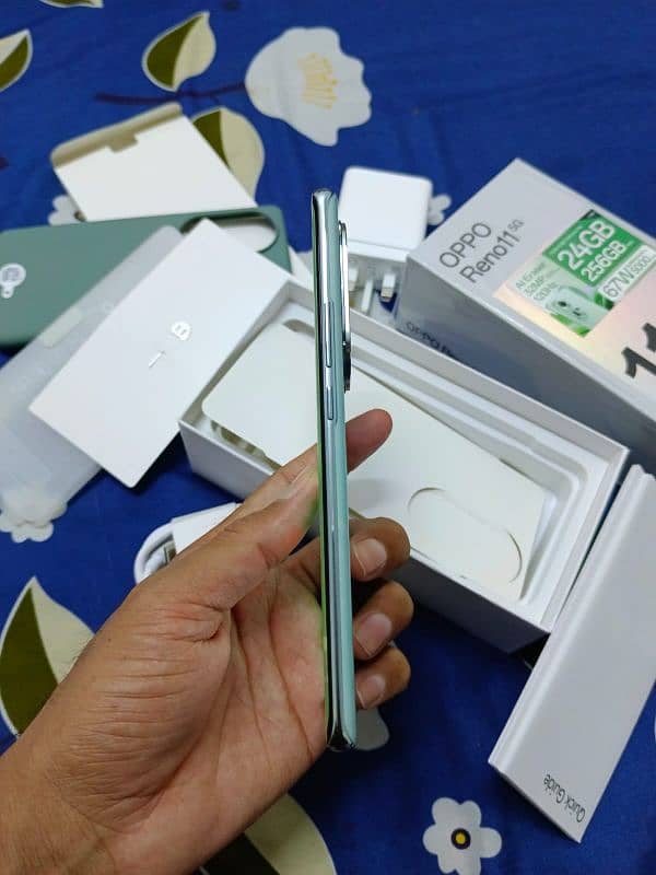 oppo Reno 11 5G 12 plus 12 GB ram 256 GB memry my wattsapp 03474182854 1