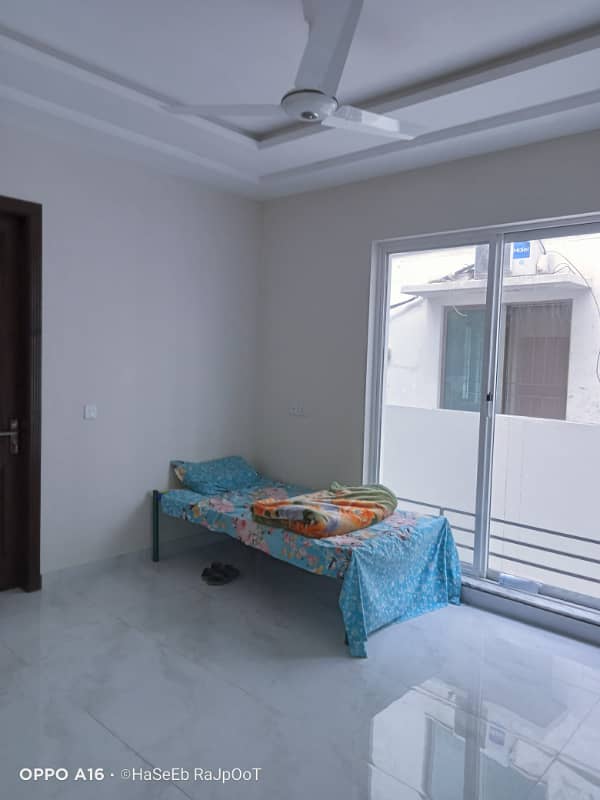 1 Kanal Full House Brand New Available For Rent In Main Cantt. 21