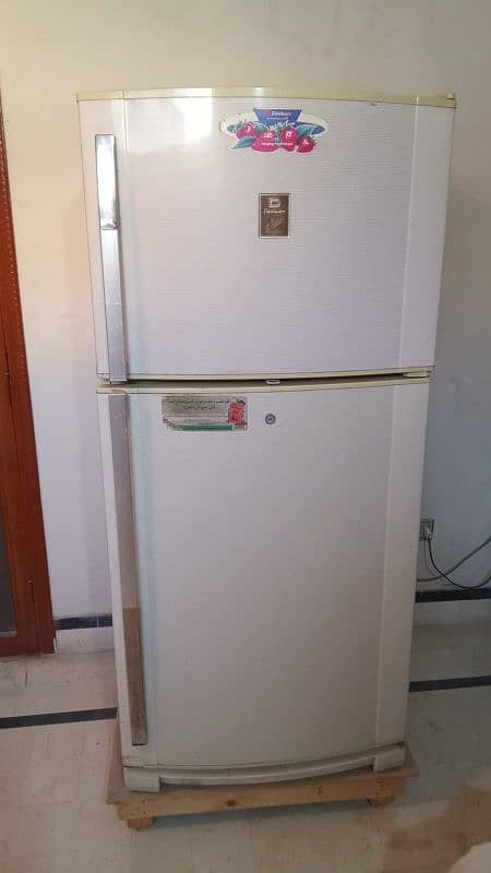 Dawlance family fridge for sale 4