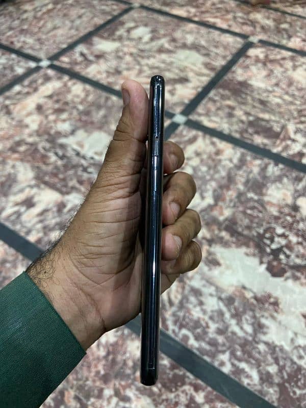 One plus 7 pro shaded 8GB 256GB dual sim Pta approved 2