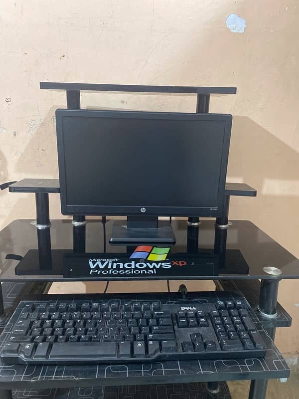 HP monitor and keyboard 2