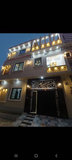 4 Marla Triple Story Luxurious House For Sale