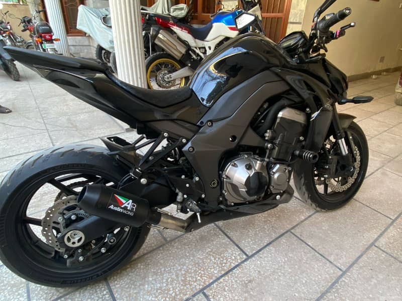 Kawasaki Z1000 2015 9