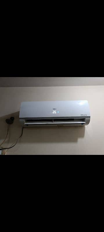 Haier Ac 1ton good condition 2