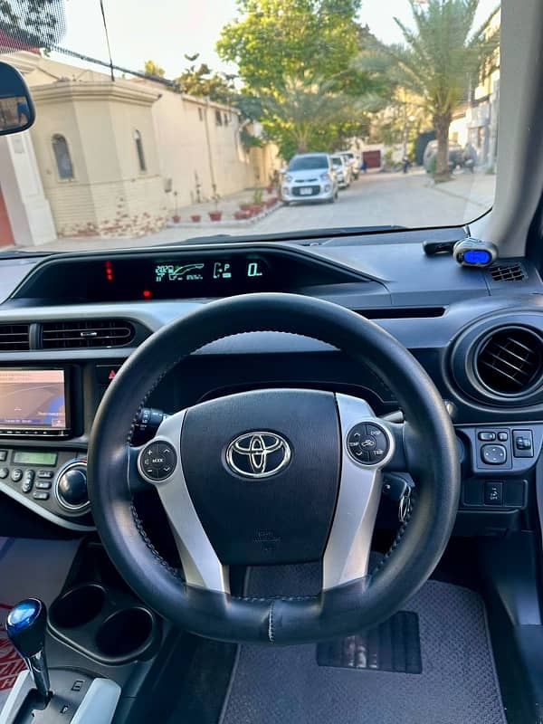 Toyota Aqua 2014 S FULL ORIGNAL 11