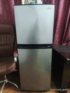 orient refrigerator good condition