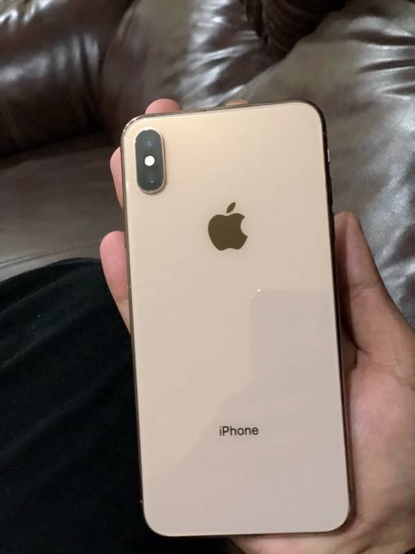 iphone xs max 3