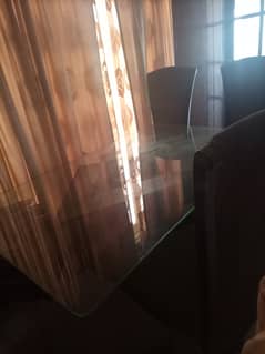 Urgent selling 6 seater dining table royal look and almost in