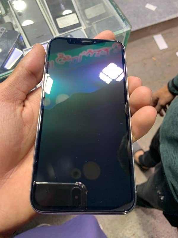 Iphone X 64 GB Non PTA 1