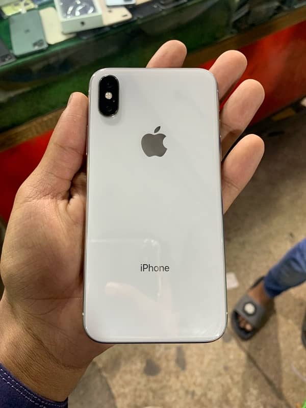 Iphone X 64 GB Non PTA 6