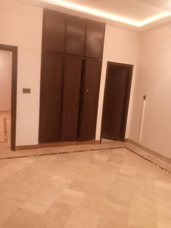 12 MARLA HOUSE AVAILABLE FOR RENT IN JOHAR TOWN PHASE 1 BLOCK F2 14