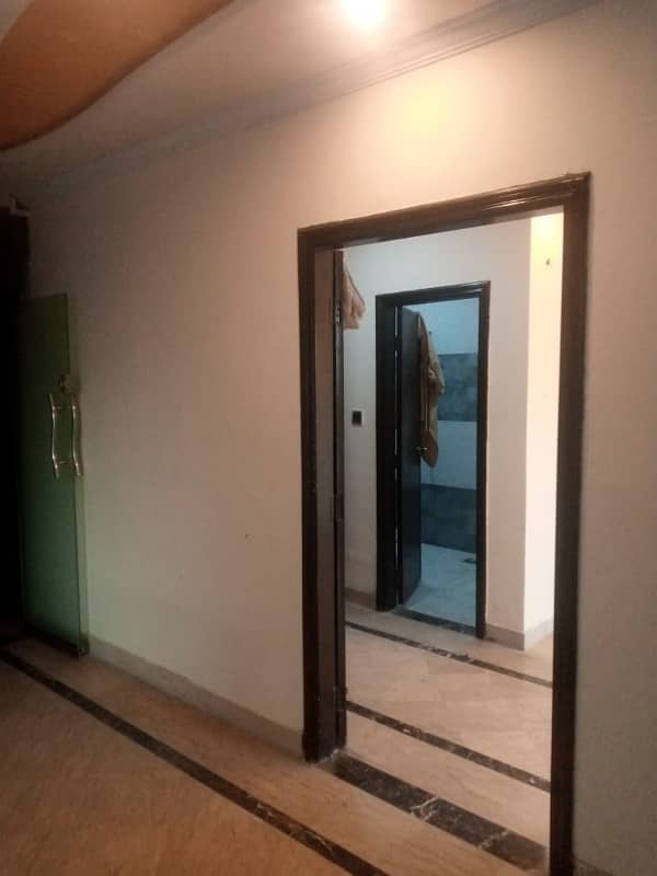 12 MARLA HOUSE AVAILABLE FOR RENT IN JOHAR TOWN PHASE 1 BLOCK F2 21