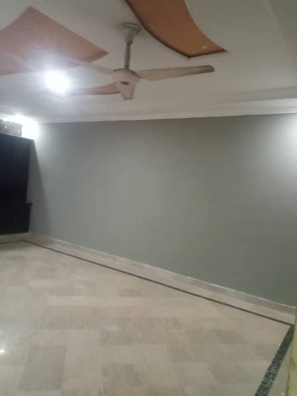 12 MARLA HOUSE AVAILABLE FOR RENT IN JOHAR TOWN PHASE 1 BLOCK F2 26