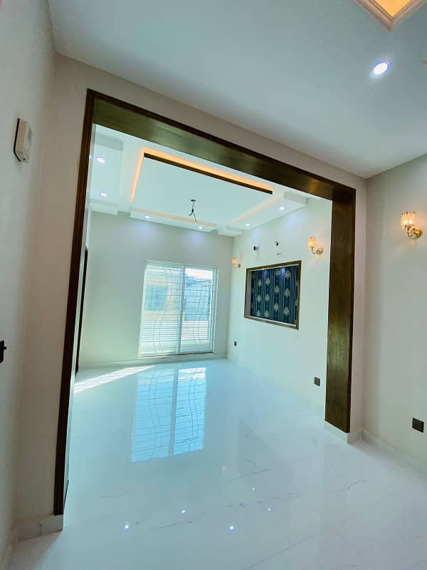 5 MARLA BEAUTIFUL HOUSE FOR SALE IN JUBILEE TOWN BLOCK F 10